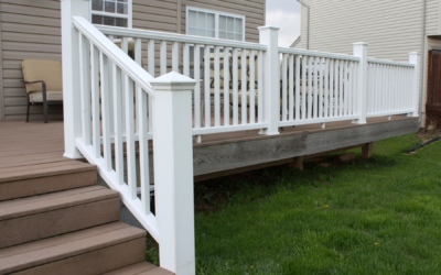 Choosing the Best Material for Your Deck Railing